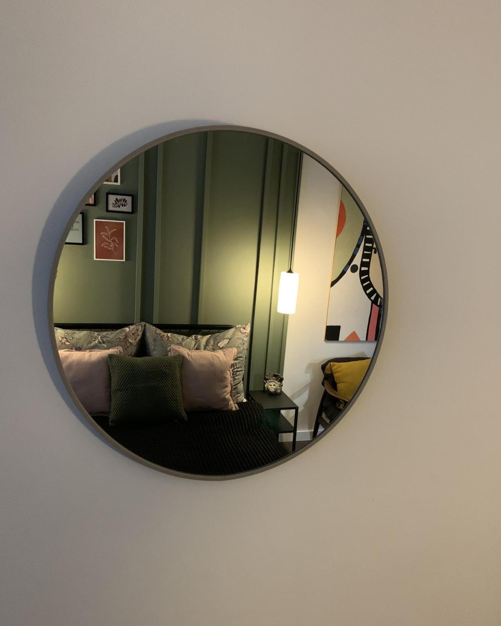 Metro Trocka Apartment ワルシャワ エクステリア 写真
