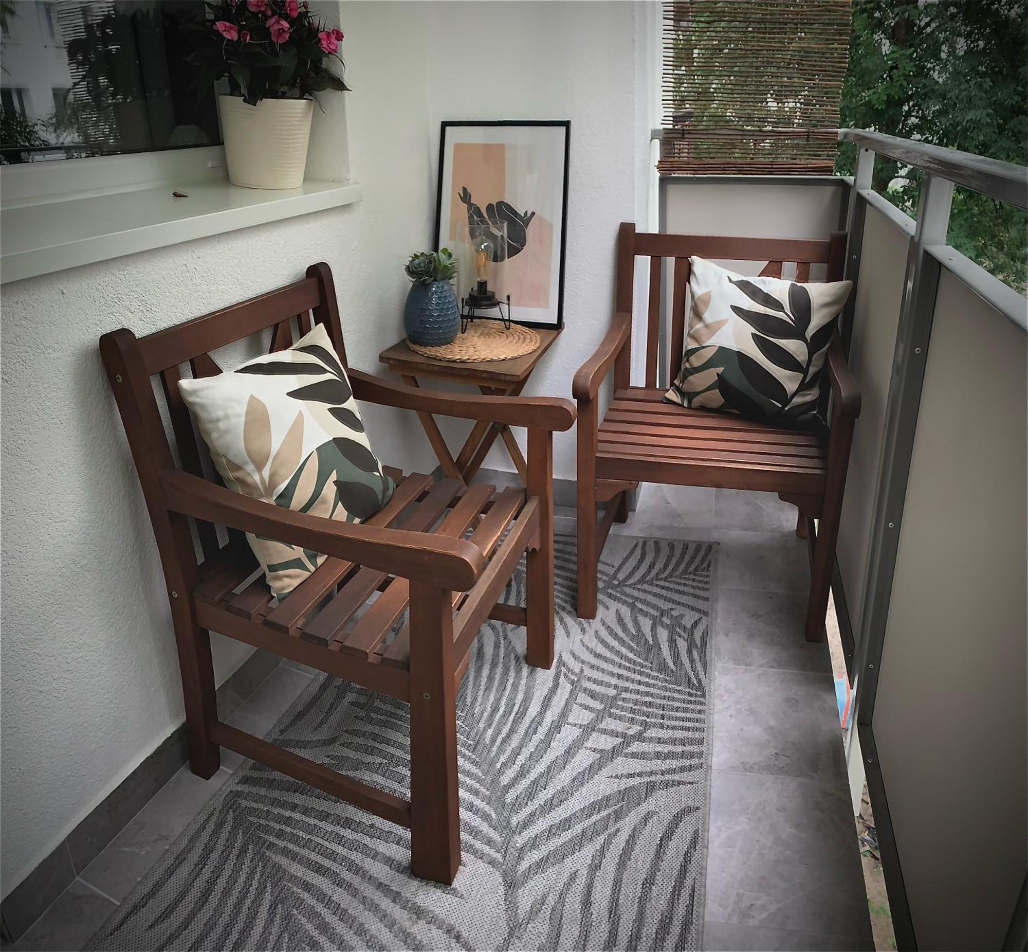 Metro Trocka Apartment ワルシャワ エクステリア 写真